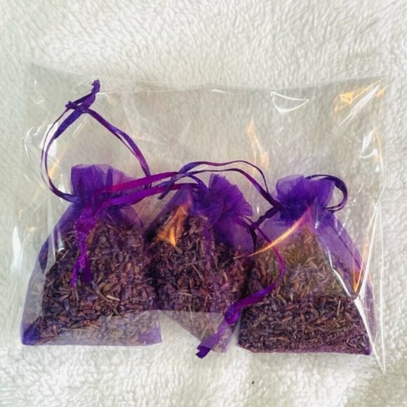 🎁 NWT Women's & Teens Deluxe Self-Care Spa Gift Set – Perfect for Any Occasion! - Picture 14 of 16